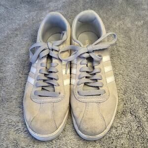 Adidas Women's Sneakers Size 7.5